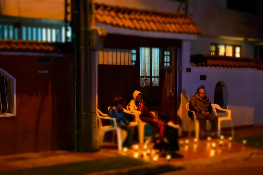 De nacht van de kaarsjes - Las velitas - traditie in Colombia