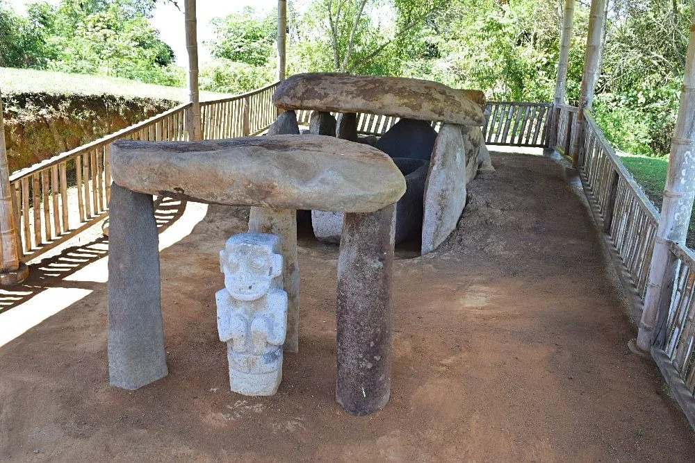 San Agustín Colombia - Alto de los Idolos