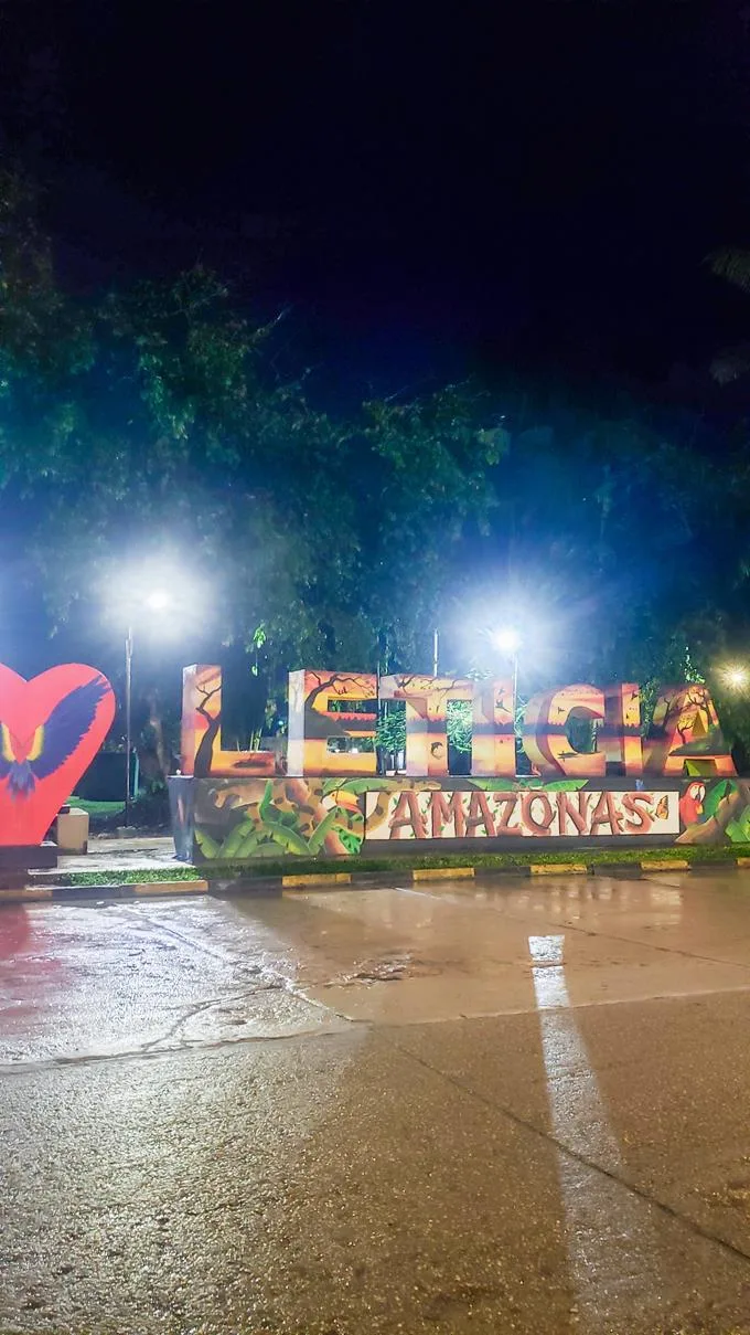 Letters Leticia Amazonas