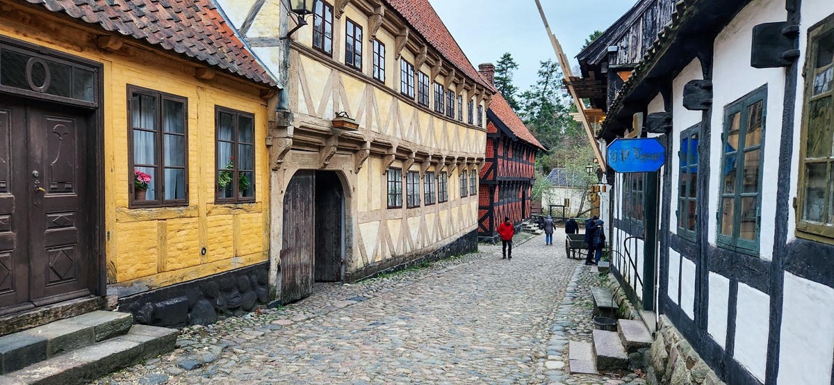 Is Den Gamble By Aarhus Denemarken de moeite waard