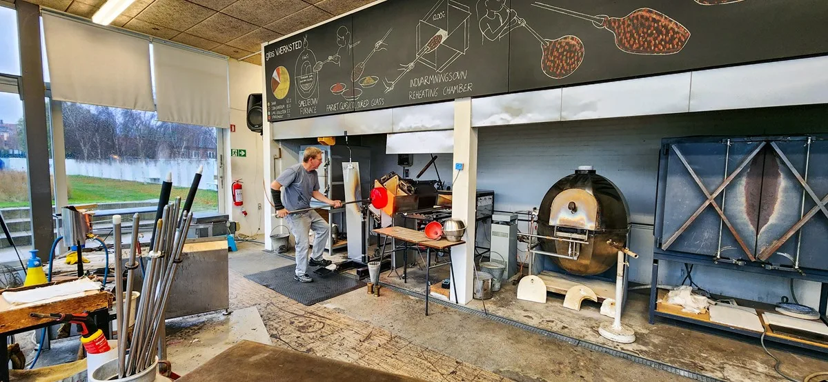 Is glasmuseum Ebeltoft leuk
