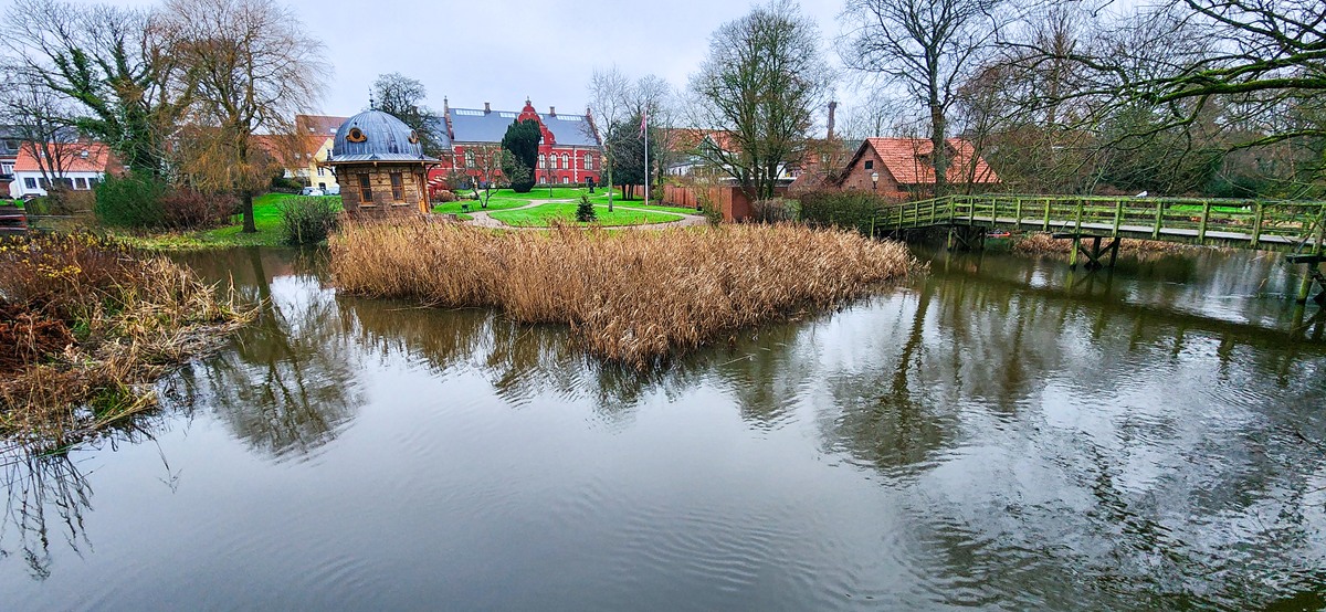 Ribe Art Museum from the wooden bridges